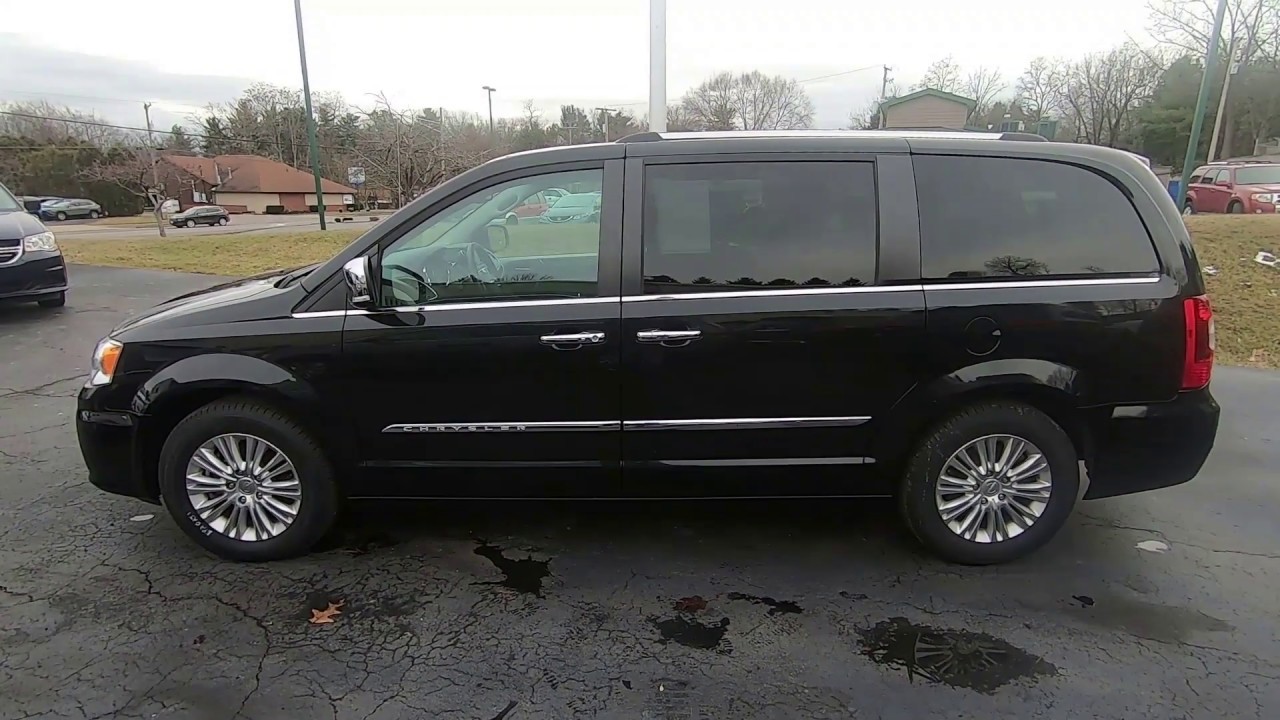 2016 Chrysler Town & Country Limited Used MiniVan For Sale Wooster