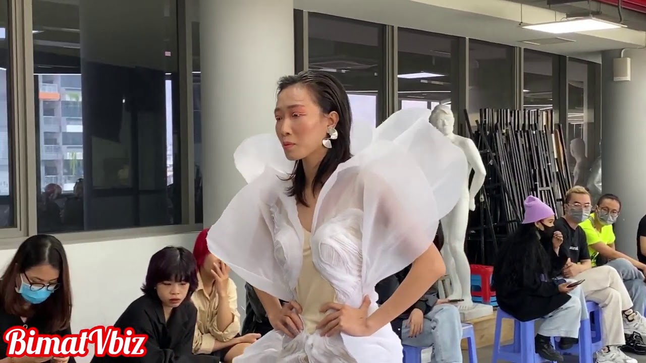 Ấn tượng với đồ án thiết kế thời trang của sinh viên ĐH Văn Lang | BÍ MẬT VBIZ | Tổng hợp những thông tin về thiết kế thời trang đầy đủ