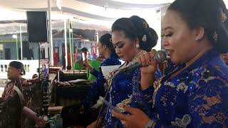 Download Lagu Ldr ONDE ONDE SEMARANGAN. krwt : SANGKAN PARAN GROUP. MP3 Download Lagu Ldr ONDE ONDE SEMARANGAN. krwt : SANGKAN PARAN GROUP. MP3