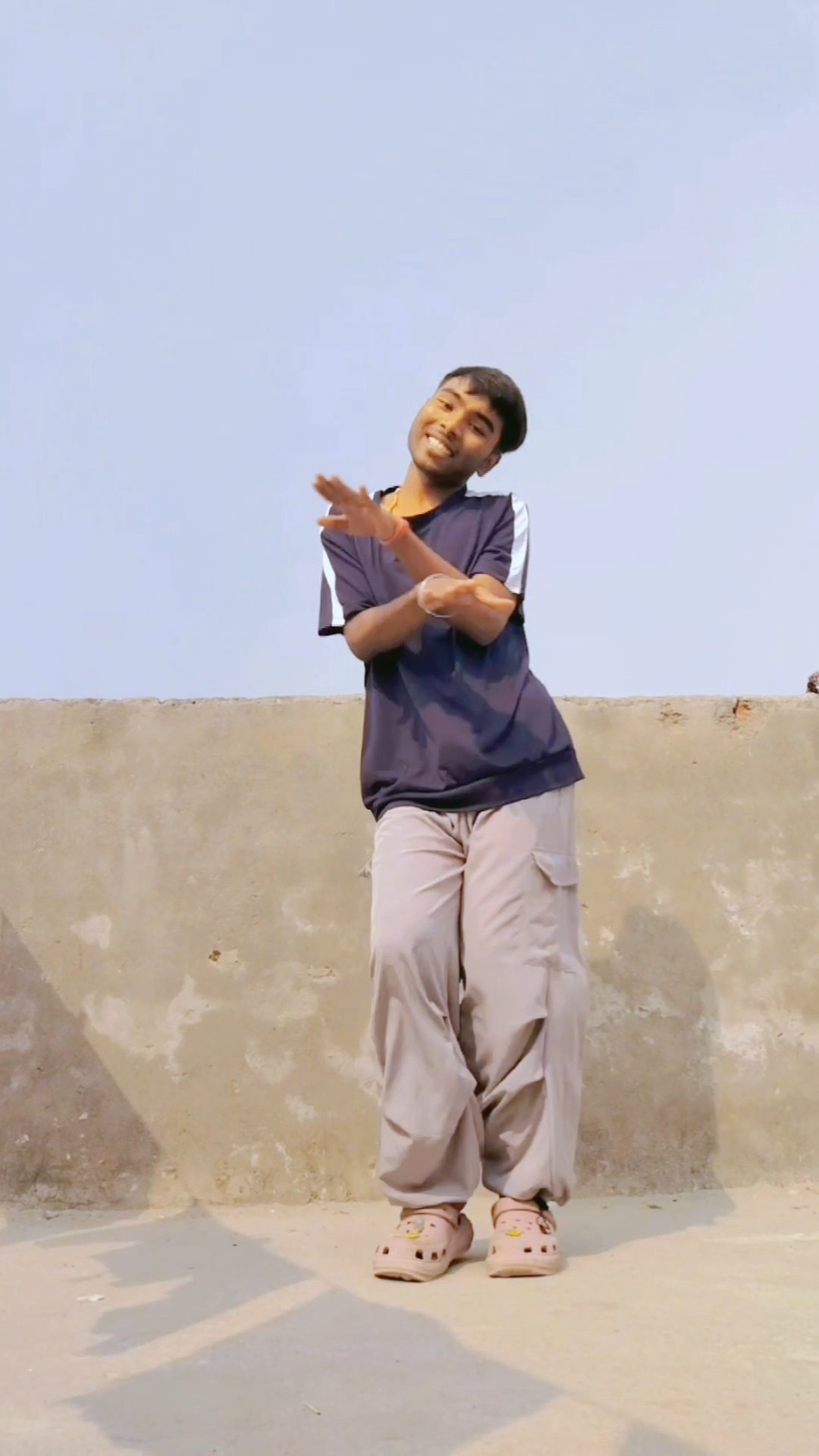 ??APT ?? l Rose l Bruno Mars l Dance Cover l Vinod l #apt #kpopshorts #shortsdance #trending #dance