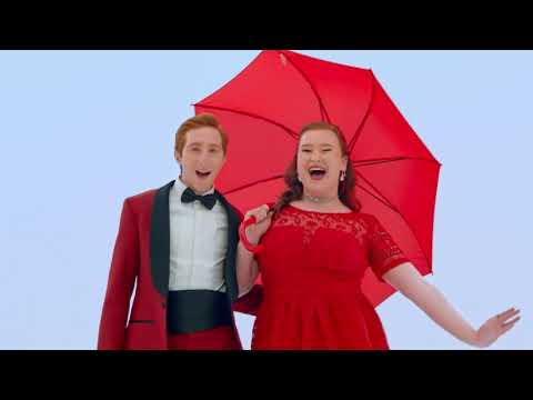 Julia Lester, Larry Saperstein – Red Means Love (HSMTMTS | Disney+) Julia Lester, Larry Saperstein – Red Means Love (HSMTMTS | Disney+)