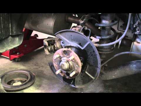 Replacing rotors 2006 honda civic #3