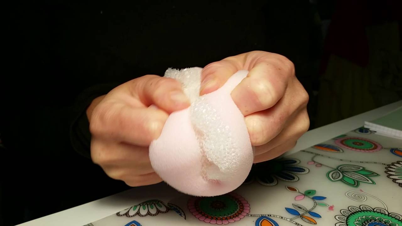 bath sponges scratching ASMR