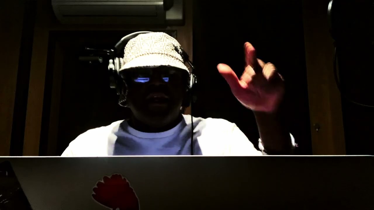 Watch Felov, T.R.A.C & Luke Truth - Pieces on YouTube Watch Felov, T.R.A.C & Luke Truth - Pieces on YouTube