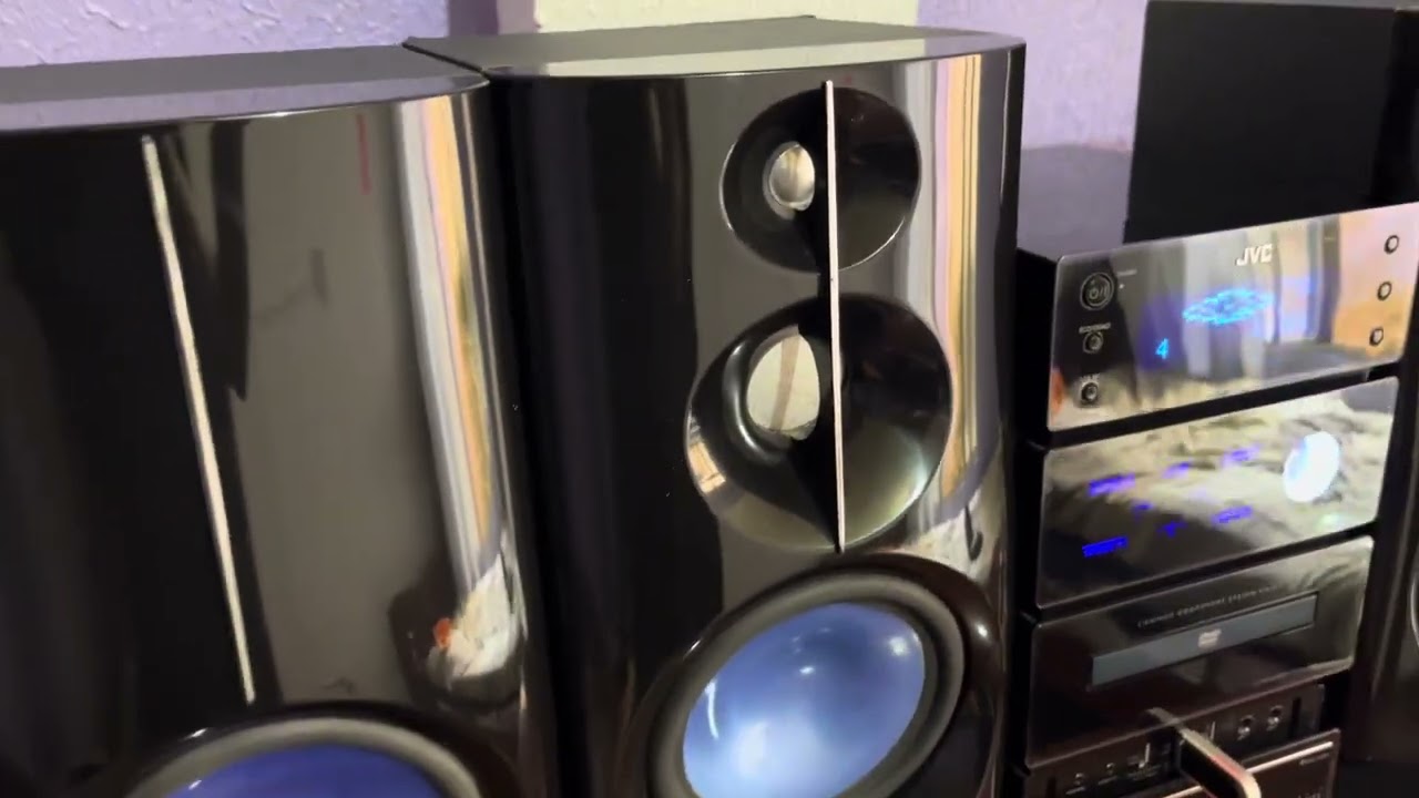 JVC NX-D7 - YouTube