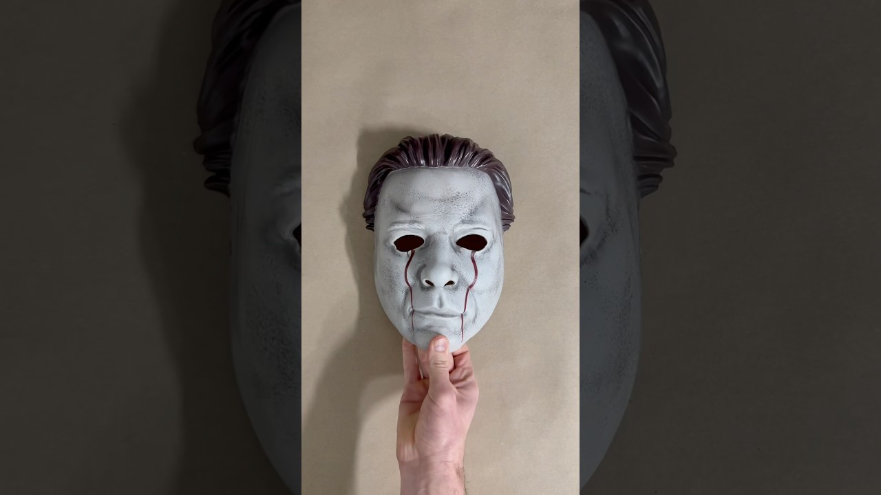 I transformed MICHAEL MYERS!! New Year, New Look! #art #diy #mask #painting #michaelmyers #halloween