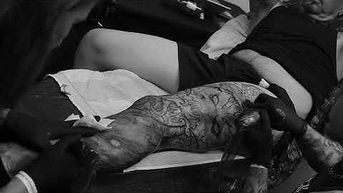 Tattoo Session with Julian Siebert & Toxyc XLR