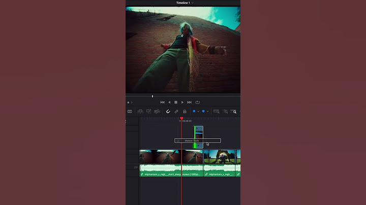 Clean music video transition in DaVinci Resolve