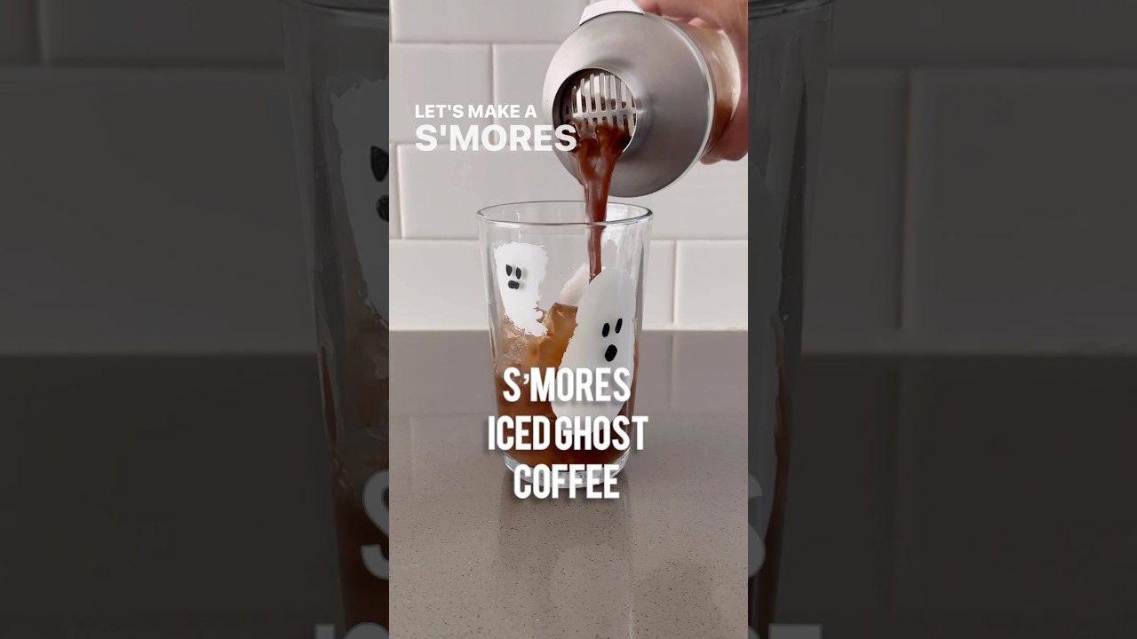 S&rsquo;MORES ICED COFFEE #coffee #shorts #coffeerecipe #shortsvideo #easyrecipe #shortsfeed #halloween