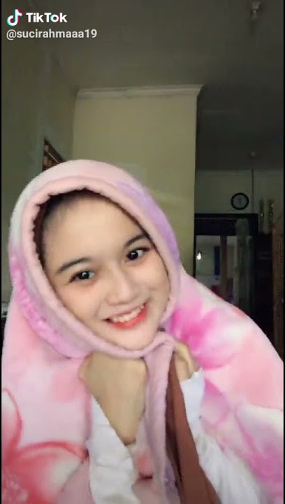 Story WA Cewek Imut