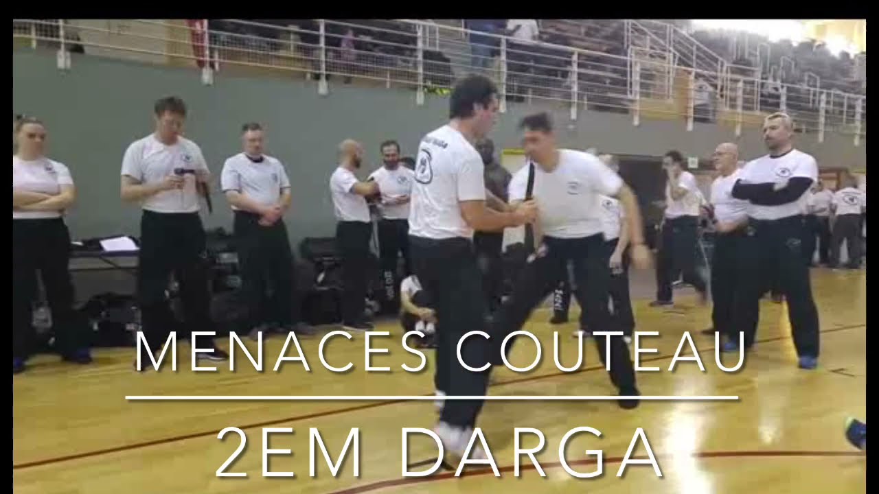 Défenses contre menaces couteau de face.