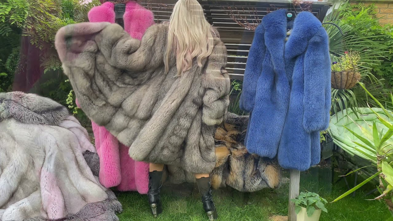 XXL Fur coat winter fashion 