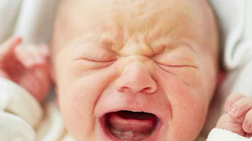 Quando il neonato piange in continuazione?