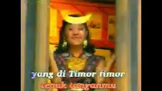 Tepuk Tangan Enno Lerian