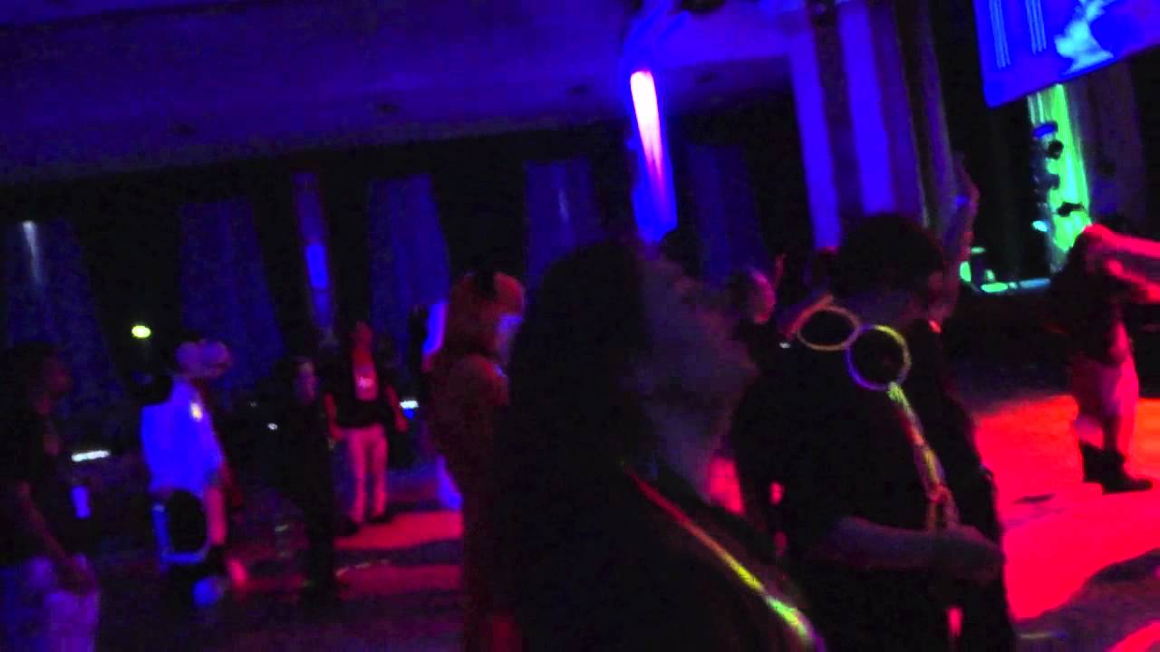 Big Blue Dance clips - Part 2 - Eurofurence 17 - YouTube