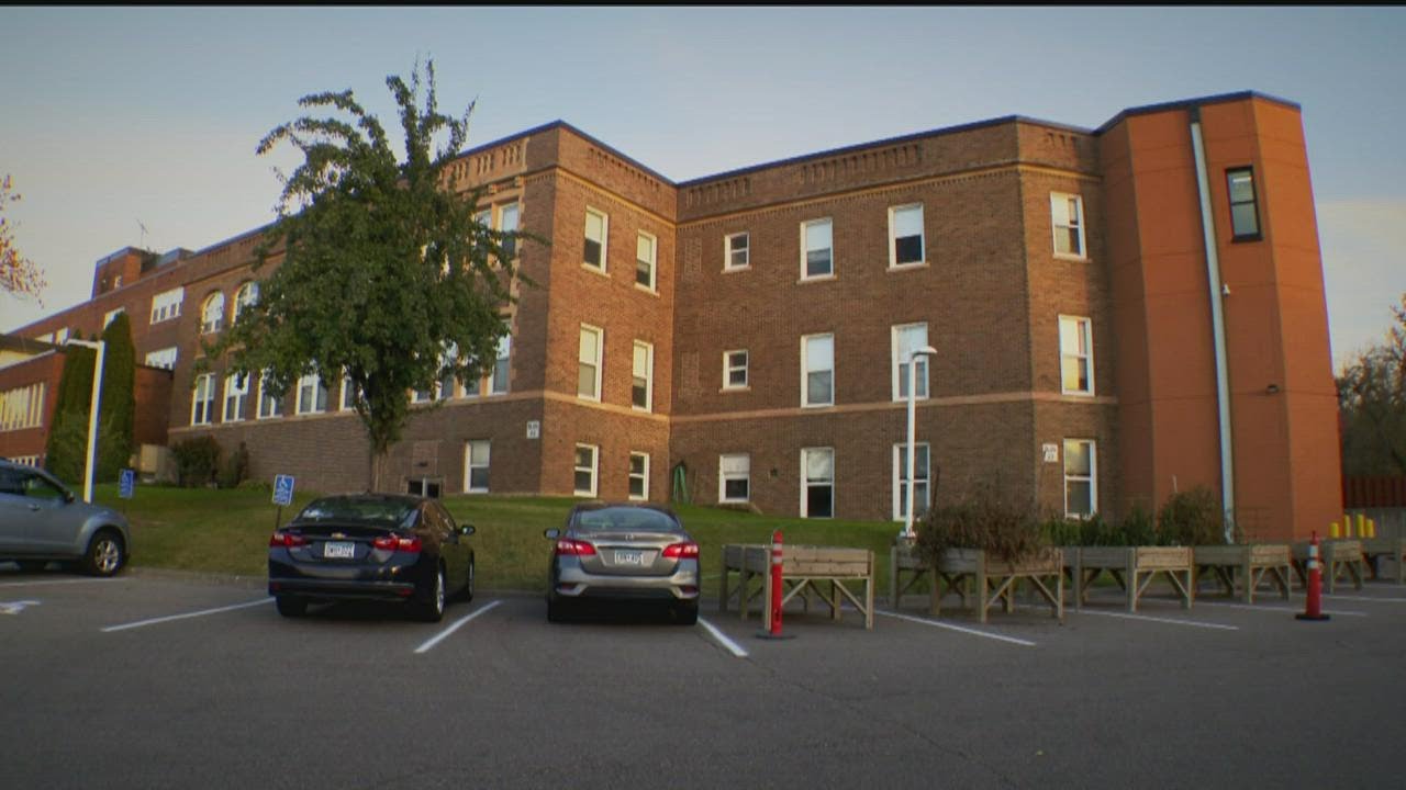 One dead reported after COVID outbreak at Hastings veterans home YouTube