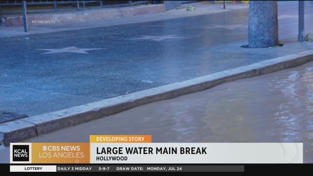 Large water main break in Hollywood - YouTube
