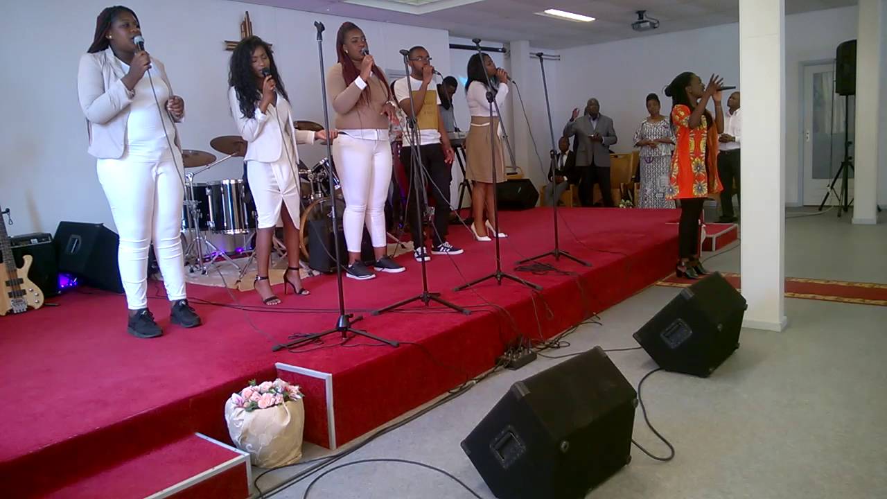 eternal vision Sr. Maryna ft Amen Ministries - This is the Air I breath