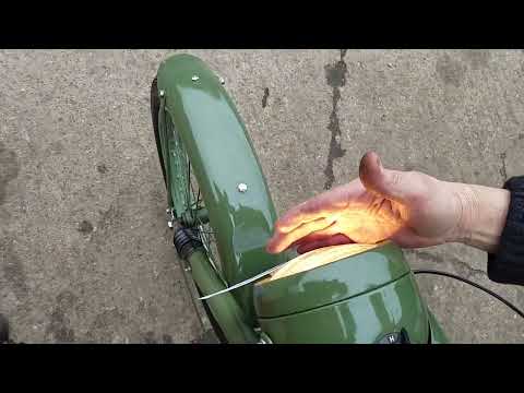 1949 BSA Bantam D1 125cc at Andy Tiernans #09092BSA