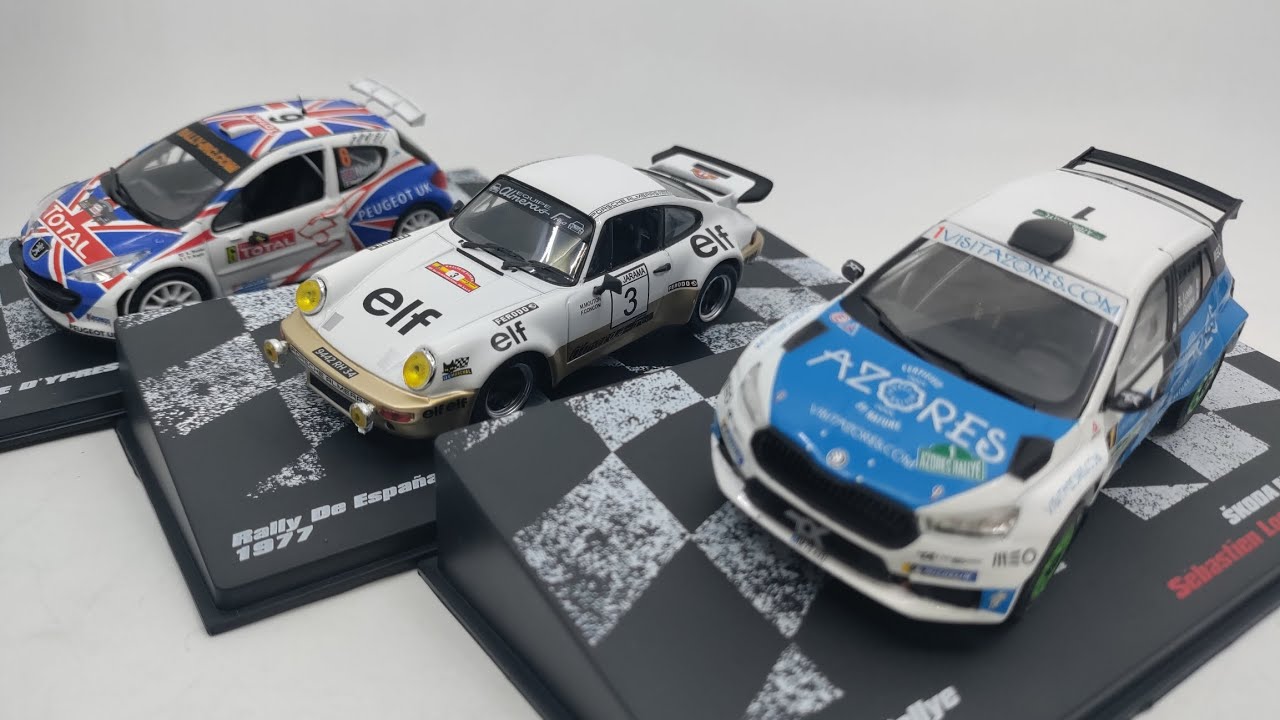 Rallye závodní automobily #89 - Porsche 911 Carrera RS, #90 - Peugeot 207 Super 2000 + Škoda Fabia