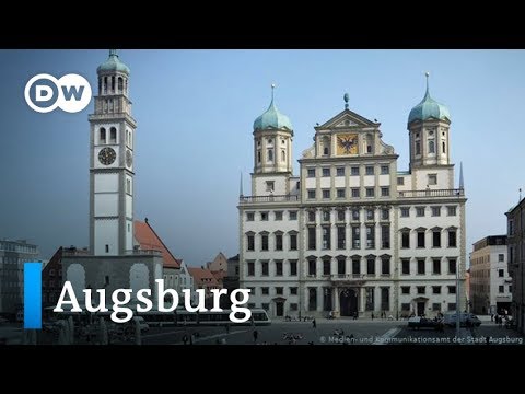 Augsburg in 1945 - American troops in the city center (in color and HD)