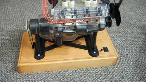 High Reving RPM Revell 1/4 scale Visible V8 Engine