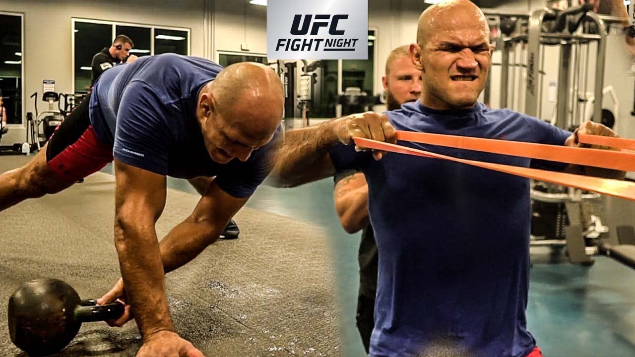 Explosive Strength Workout With Junior Dos Santos Boec Com Explosive Strength Workout With Junior Dos Santos Boec Com