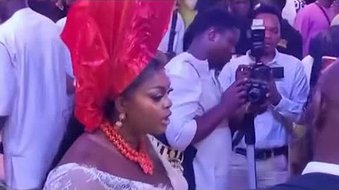 Actress Laide Bakare disgr@ced Eniola Badmus and her bodyguard