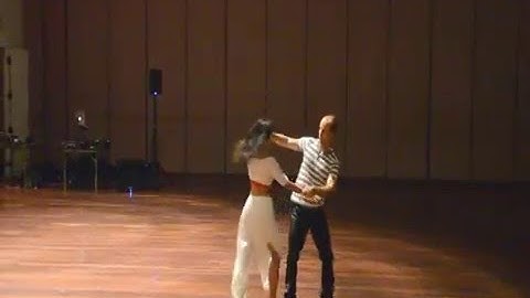 2016.02.07 - LMD 3rd Anniversary (Paladium) - e) Jonathan & GiGi ZOUK PERFORMANCE [D7000-DVDmpg]