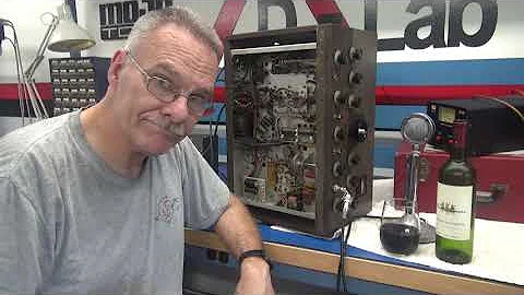 Ugly EF Johnson Viking II Ham Radio transmitter repair Yes it works No Modulation bonus goodie box