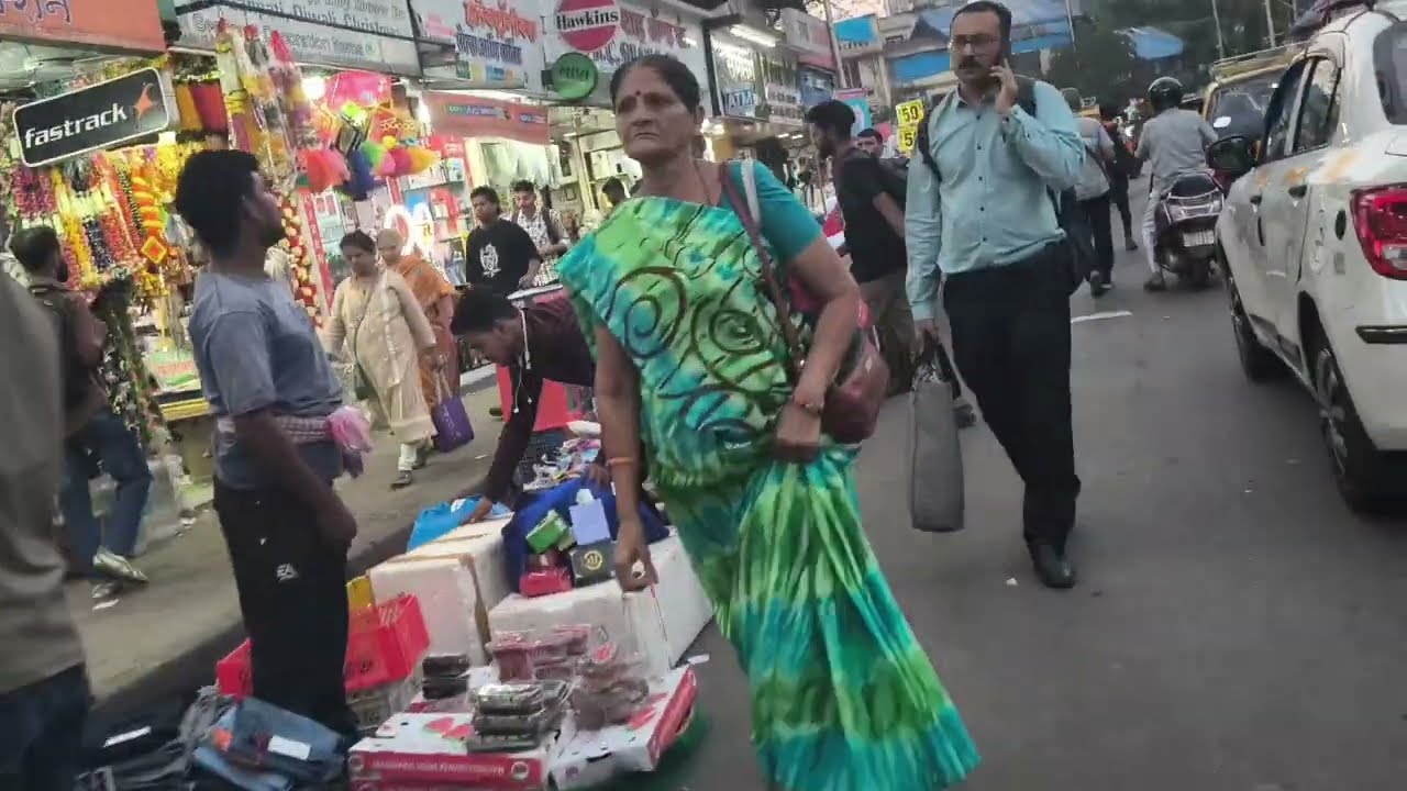 मुंबई दादर मार्केट में इतना सस्ता कपड़ा 