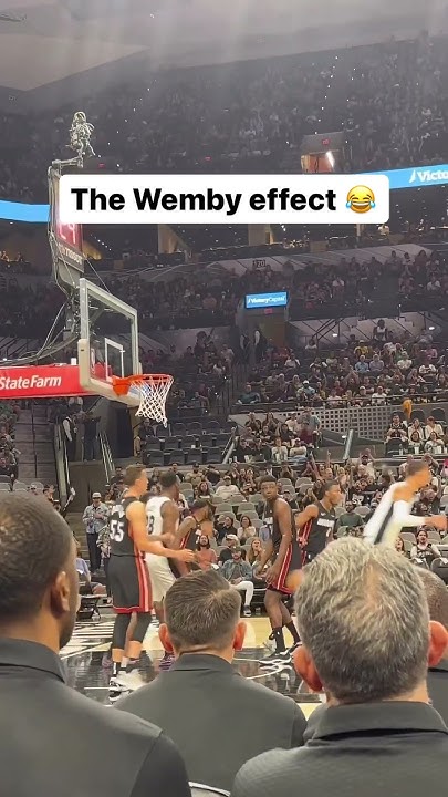 [花邊] Bryant嘗試絕殺2次被封蓋+怒揮攝影機