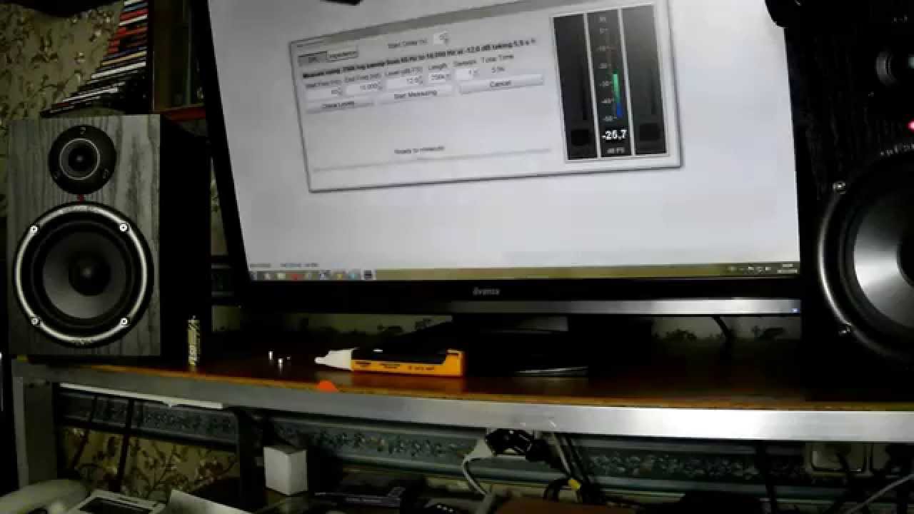 Странные акустические свойства поролона - YouTube