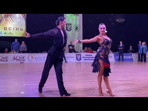Maksim Bihus &