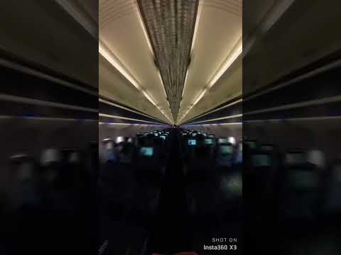 🛩️ Airplane Cabin