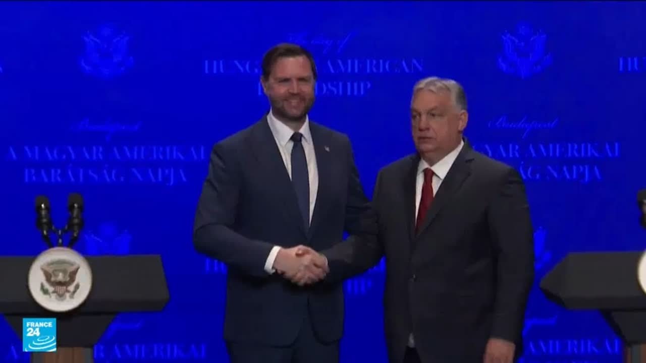 �������� ������� ����� �� �����.. �� ��� ���� ������� ��� �����Ͽ
 - نشر قبل 7 دقيقة