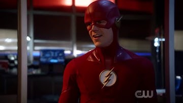 Barry, Wally, and Nora Phase A Plane [The Flash 5x1]