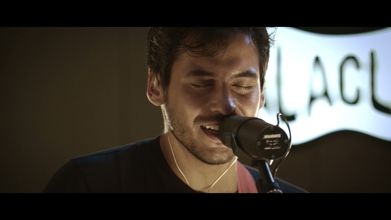 Watch Samuel Rosa e Terno Rei - Medo (Ao vivo no Conexão Balaclava) on YouTube Watch Samuel Rosa e Terno Rei - Medo (Ao vivo no Conexão Balaclava) on YouTube