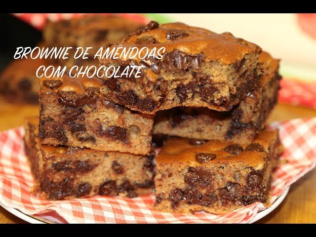 BROWNIE DE AMÊNDOAS COM CHOCOLATE SEM FARINHA