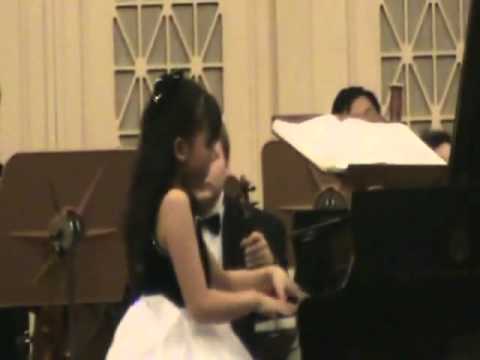 Aimi Kobayashi plays Widmung by Schumann_Liszt.f...