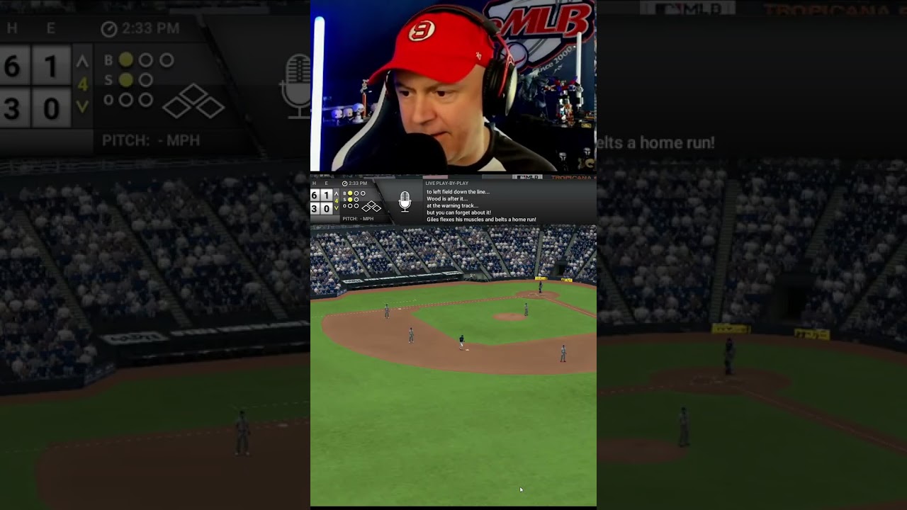 Tim Giles with the Oppo-Taco, pulls the Rays to within 3! | 