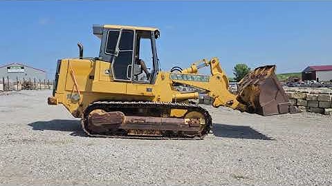 2004 John Deere 755C Series II Crawler Loader - Selling on BigIron Auctions - Sept. 20, 2023