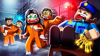 ESCAPE THE PRISON OBBY IN ROBLOX | The Prince Family Clubhouse