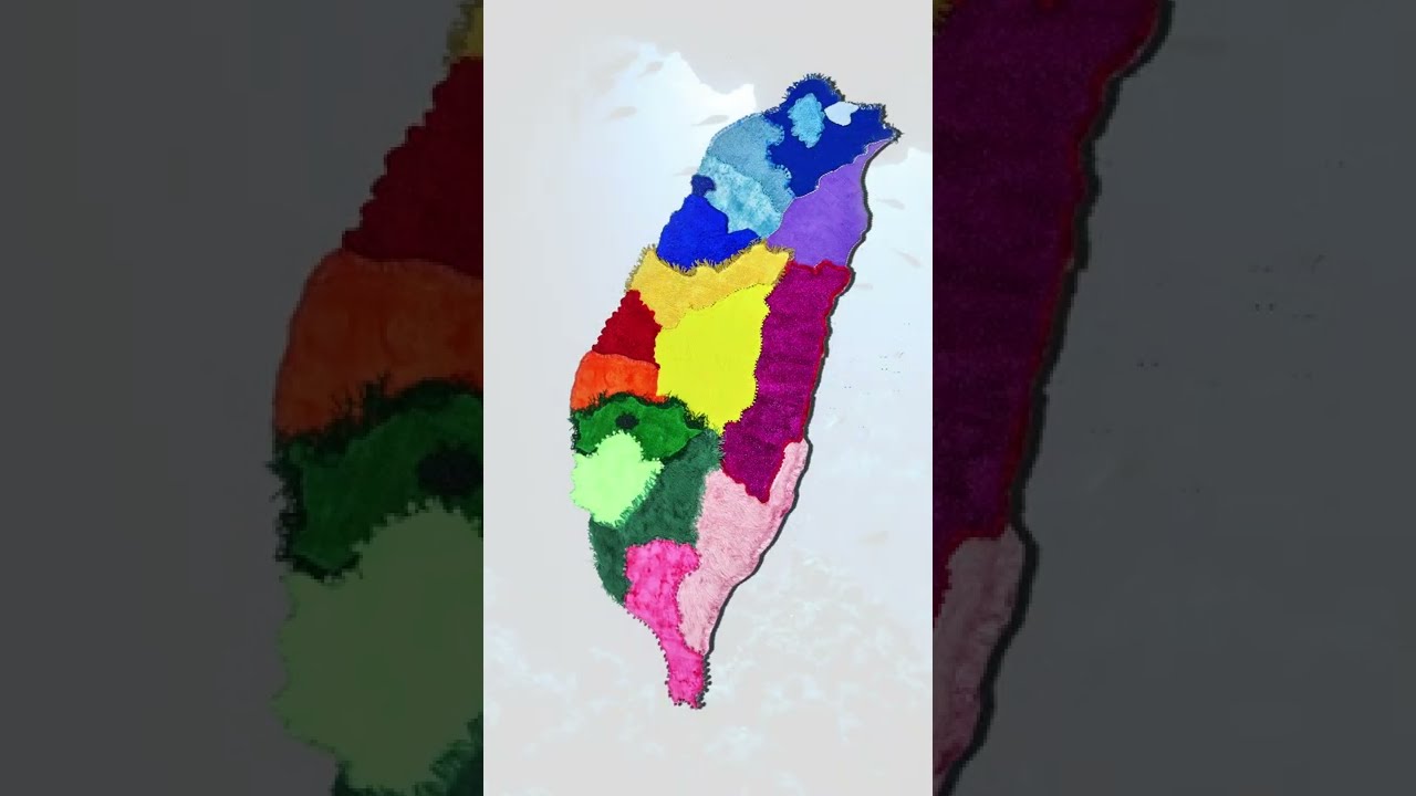 台灣設計展互動式展區【 時尚嚮島】台灣各區域圖變身時尚服裝設計  |  JUST IN XX 周裕穎