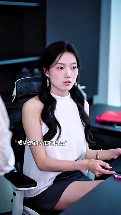 Jani feeds chicken to Mahi 😱 ~ mini wood - toy woodworking art skills/ hand craft #shorts