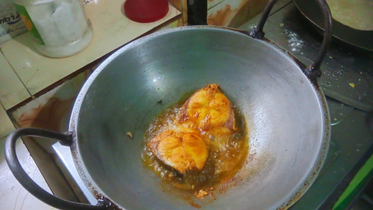 গ্রামের সেই পুরনো দিনের রান্না | বিগ্রেড মাছ ভাজা + বেগুন ভাজা + জলপাই এর টক | Dish & Day