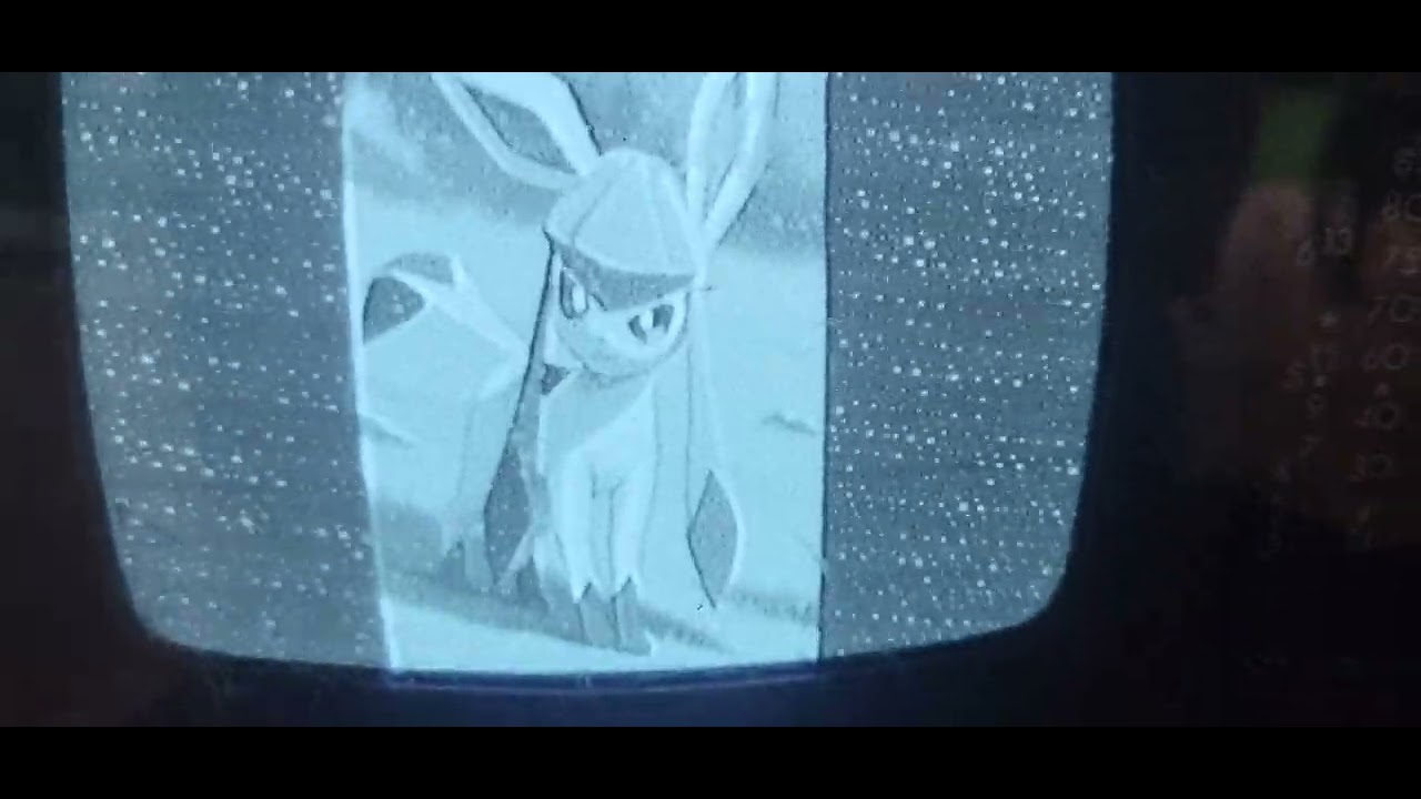 AI Glaceon Picturers on a 1984 TV