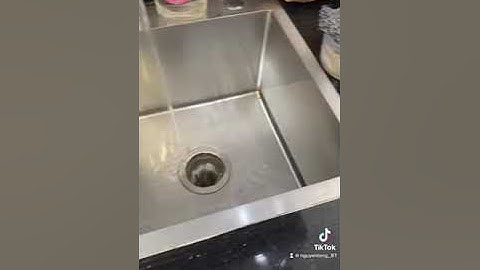 Thông tắc cống bị nghẹt mỡ bằng máy Milwaukee 2775 Liên hệ 0396793866