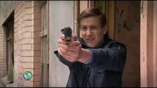 - Мы из полиции, поговорить надо. - Мы из полиции, поговорить надо.