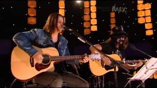 Slash & Myles Kennedy acoustic Patience - live The Max Sessions 2010